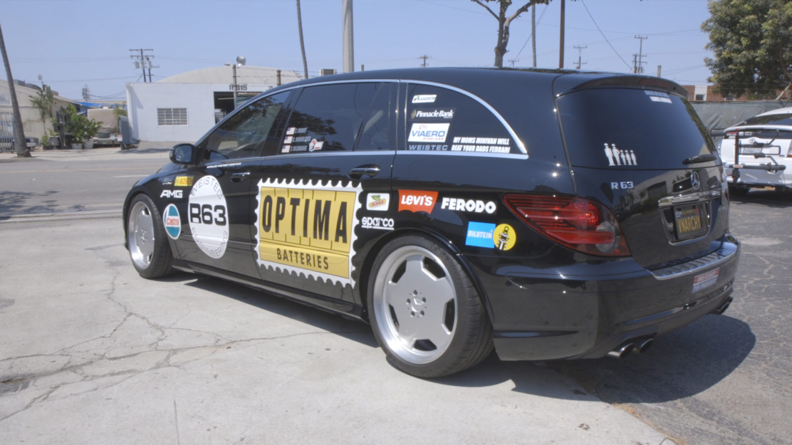 top 10 fastest minivan
