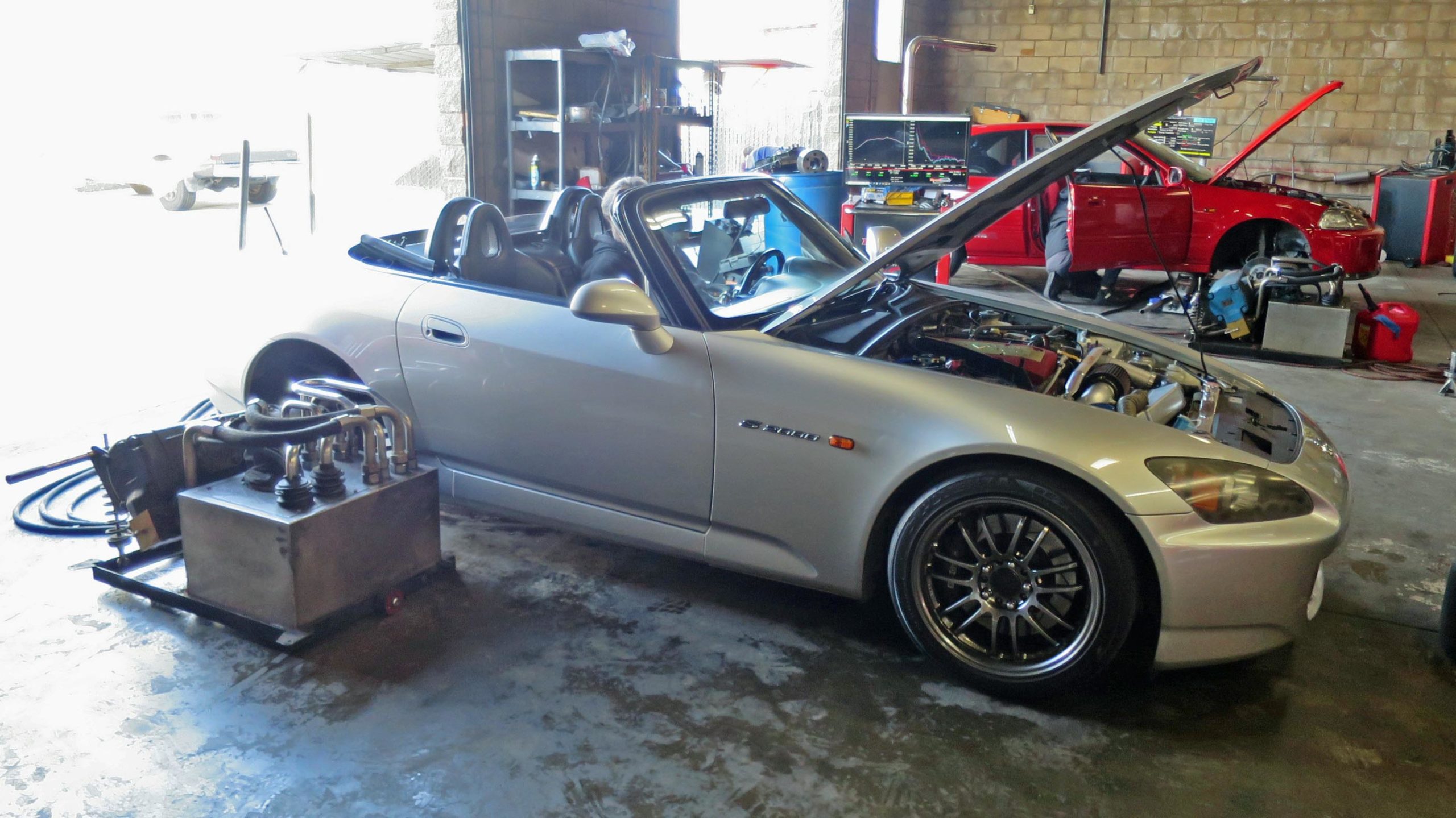 Honda S2000, Track Inspired Build,  Feature